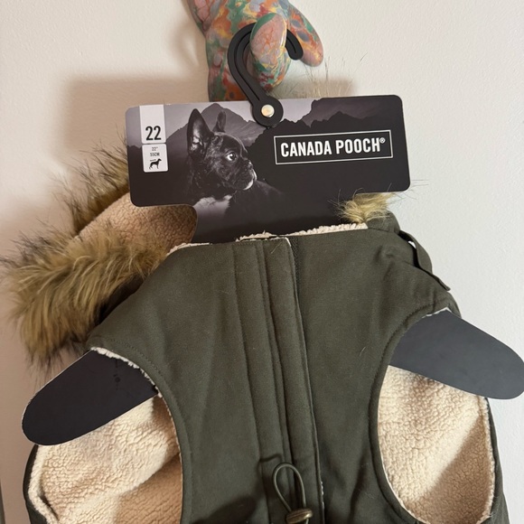 Canada Pooch Alaskan Army Premium Faux Down Insulated Coat NWT - Picture 7 of 9